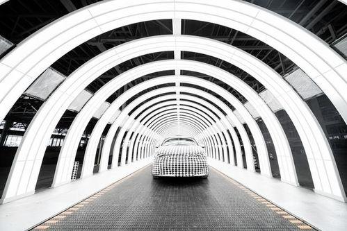 恒大造车吃瓜,揭秘中国地产巨头跨界新能源汽车的曲折历程