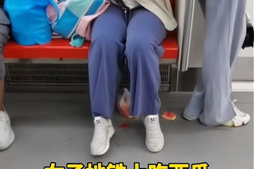 吉林女子吃瓜事件