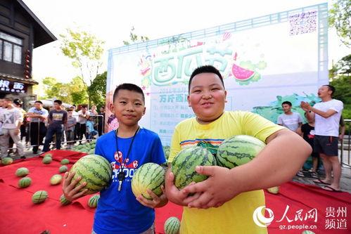 儿童吃瓜活动,儿童欢乐吃瓜活动精彩瞬间