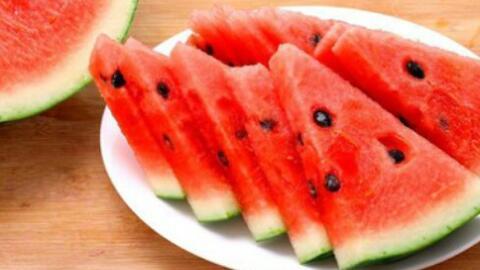 楼下吃瓜视频,楼下吃瓜视频背后的惊人真相